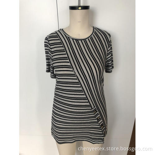 Twill stitching a short-sleeved dress